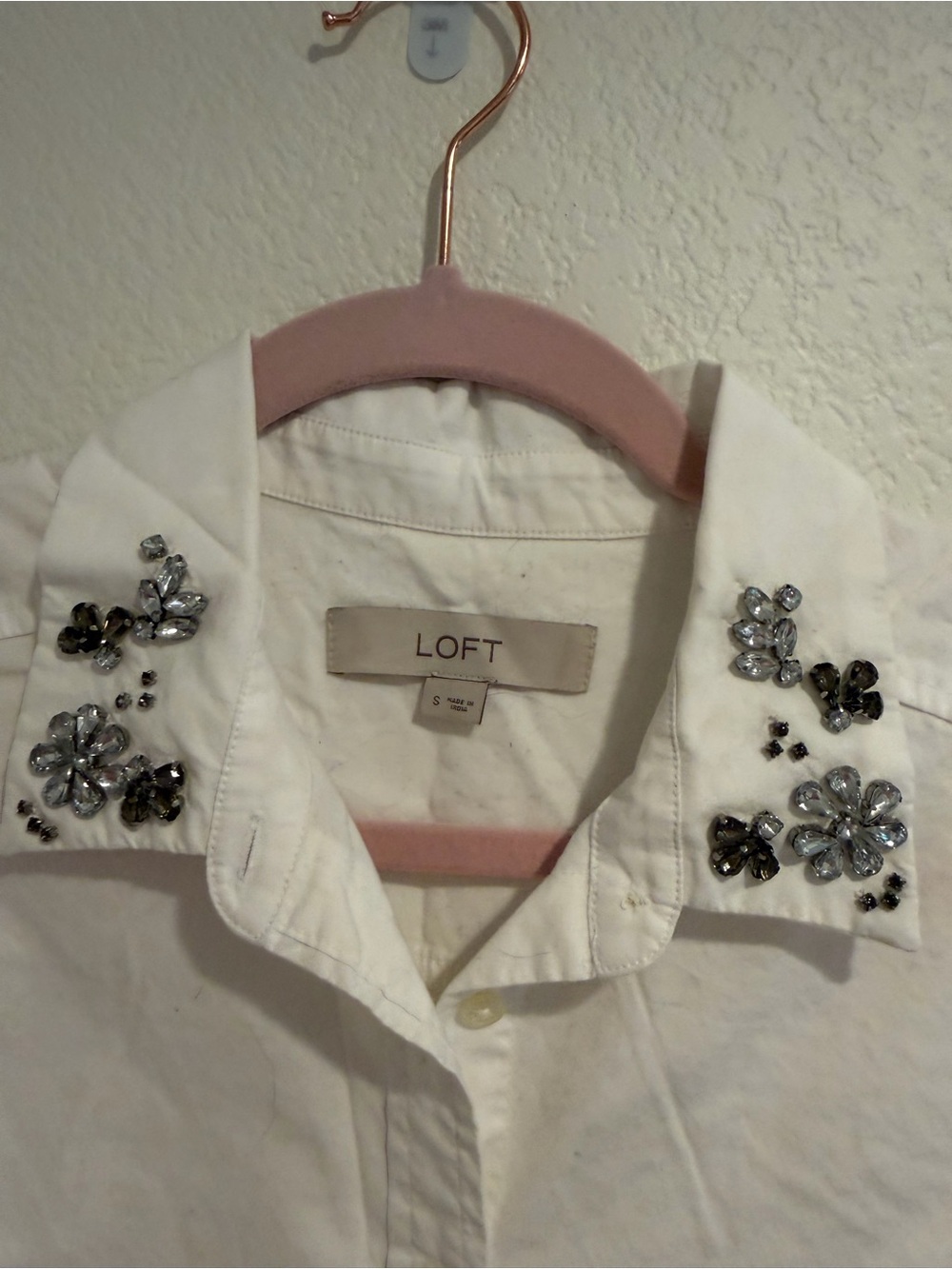 Loft | White Embellished Collar Button-Up Shirt - Size S - Picture 4 of 5
